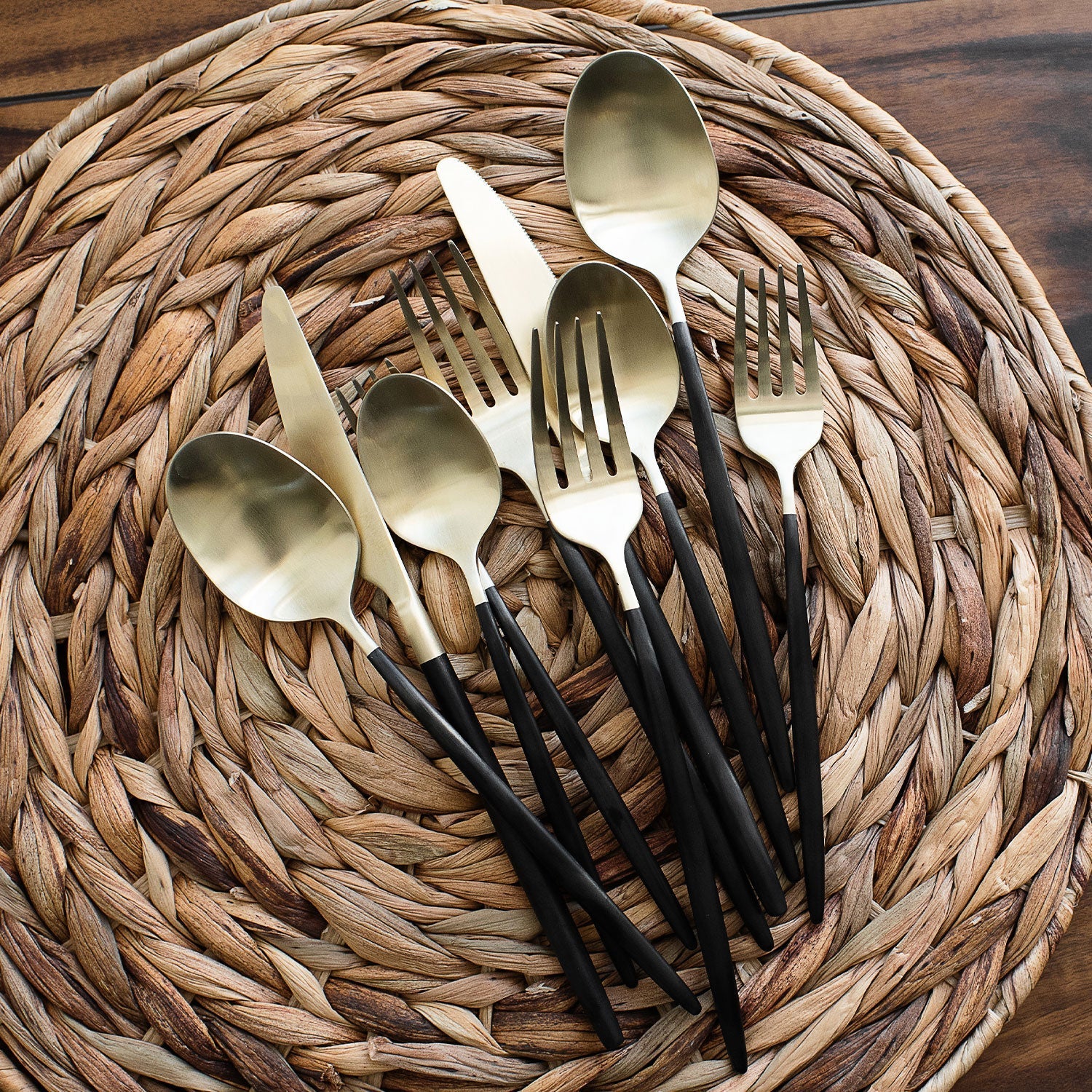 Gaze Black Champagne Satin 20 Piece Flatware Set - Image 4