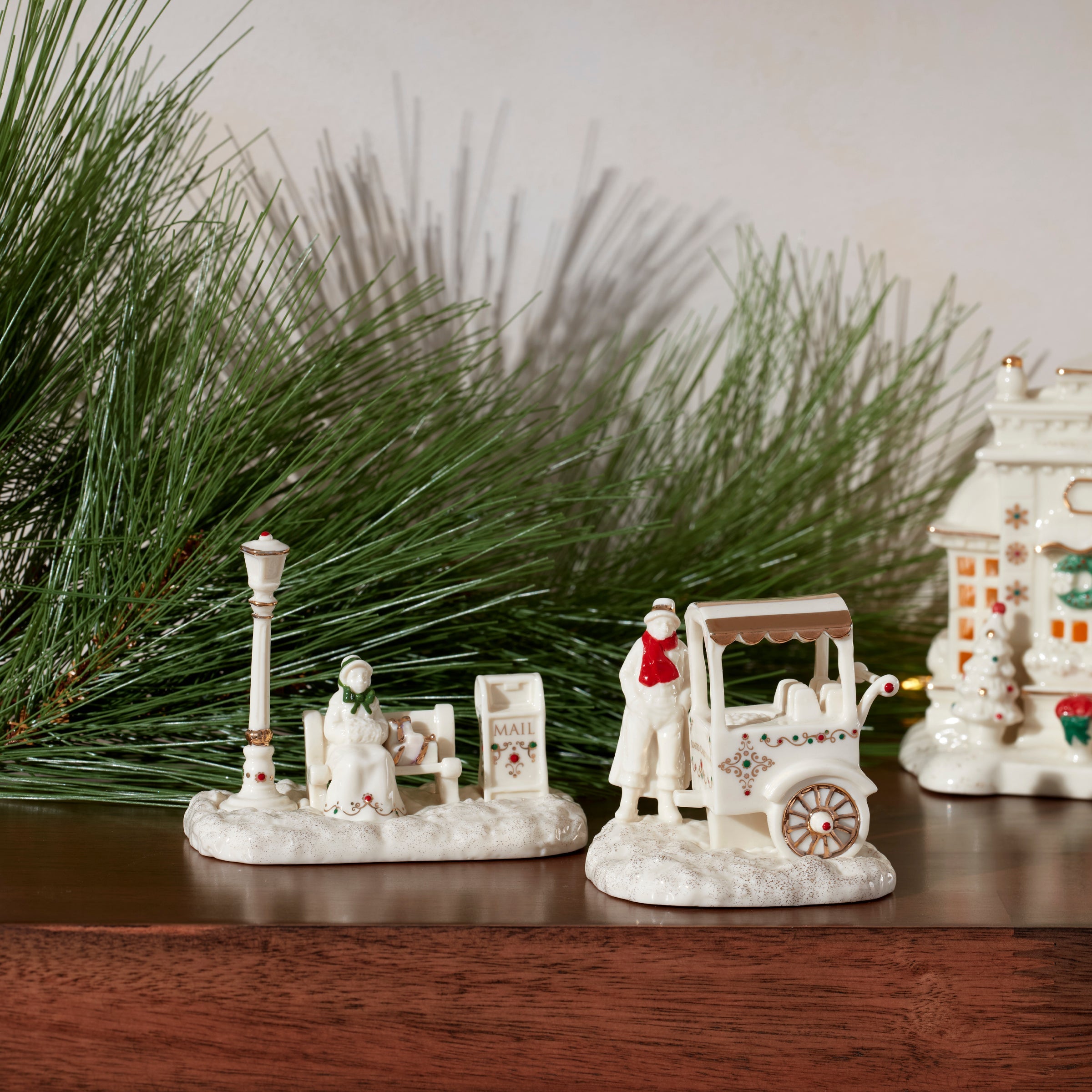 Mistletoe Park Parkbench & Chestnut Seller Set - Image 3