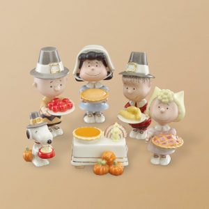 Peanuts 6-Piece Thanksgiving Figurine Set