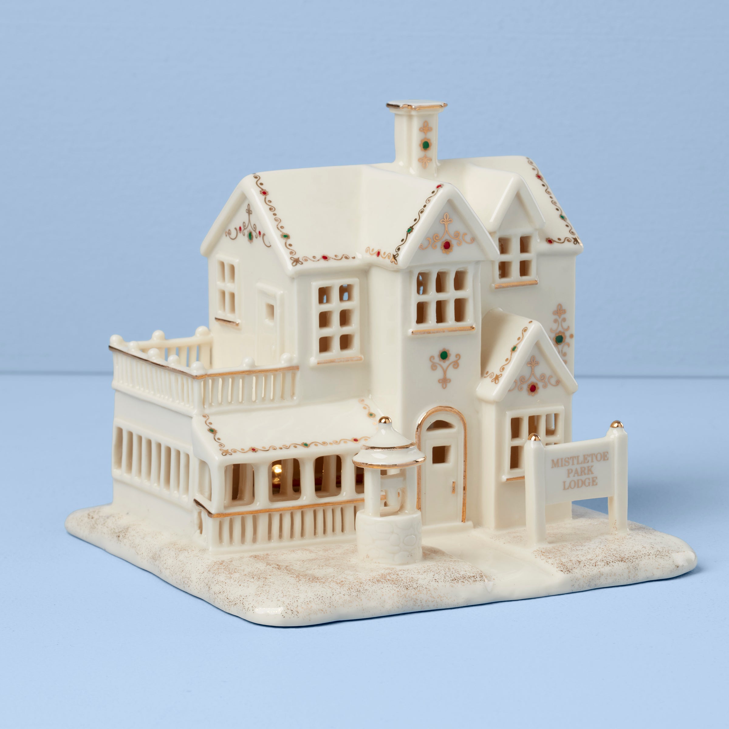 Mistletoe Park Lit Lodge - Image 2