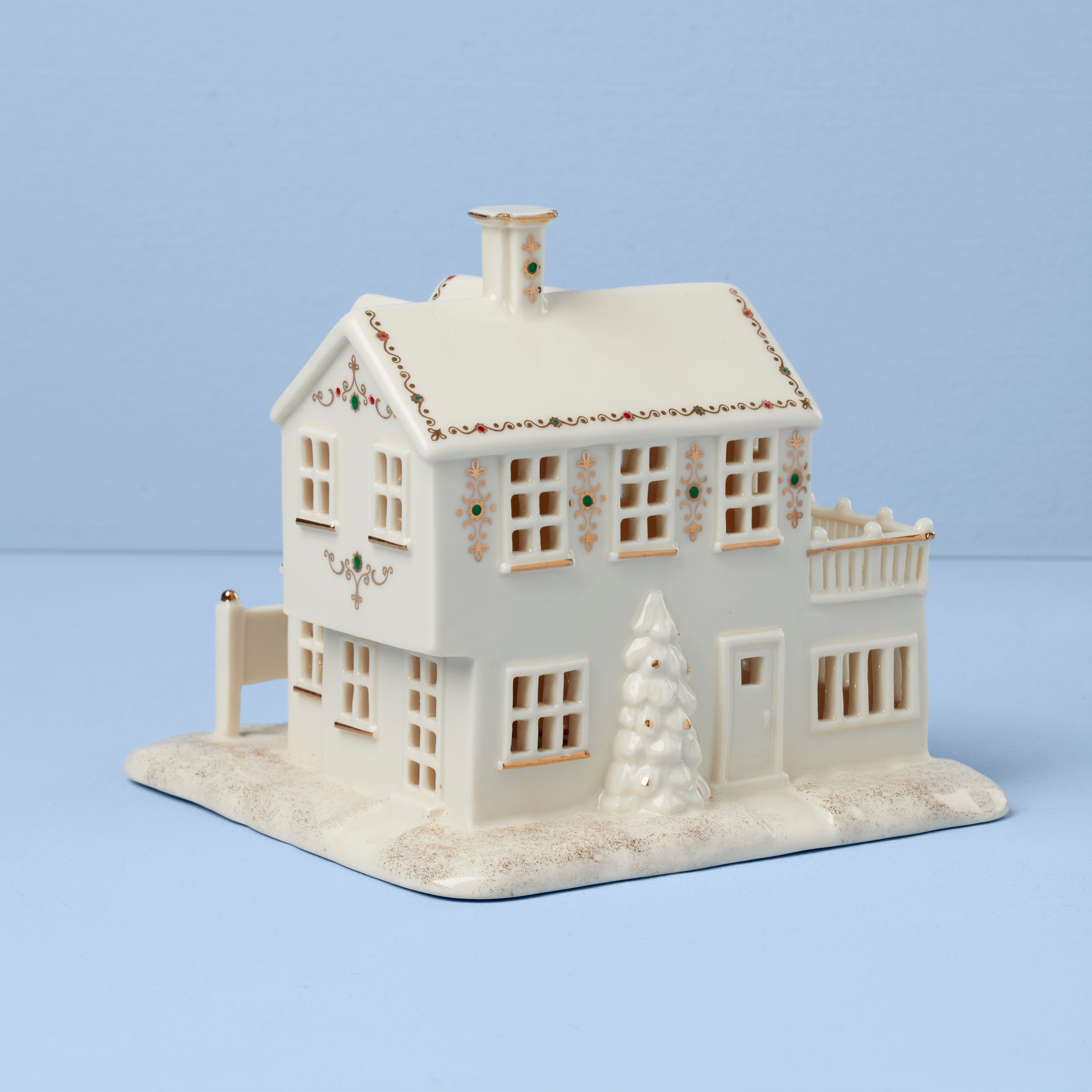 Mistletoe Park Lit Lodge - Image 4