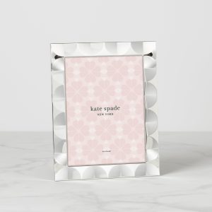 South Street 8x 10 Silver Scallop Frame
