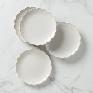 French Perle Scallop Accent Plates - Set of 4