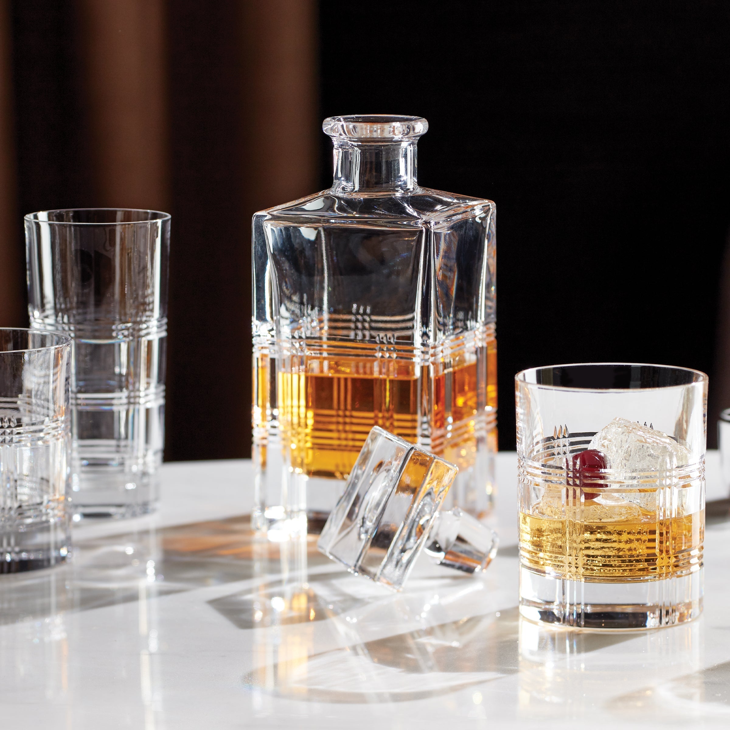 Hudson Crystal Decanter - Image 2