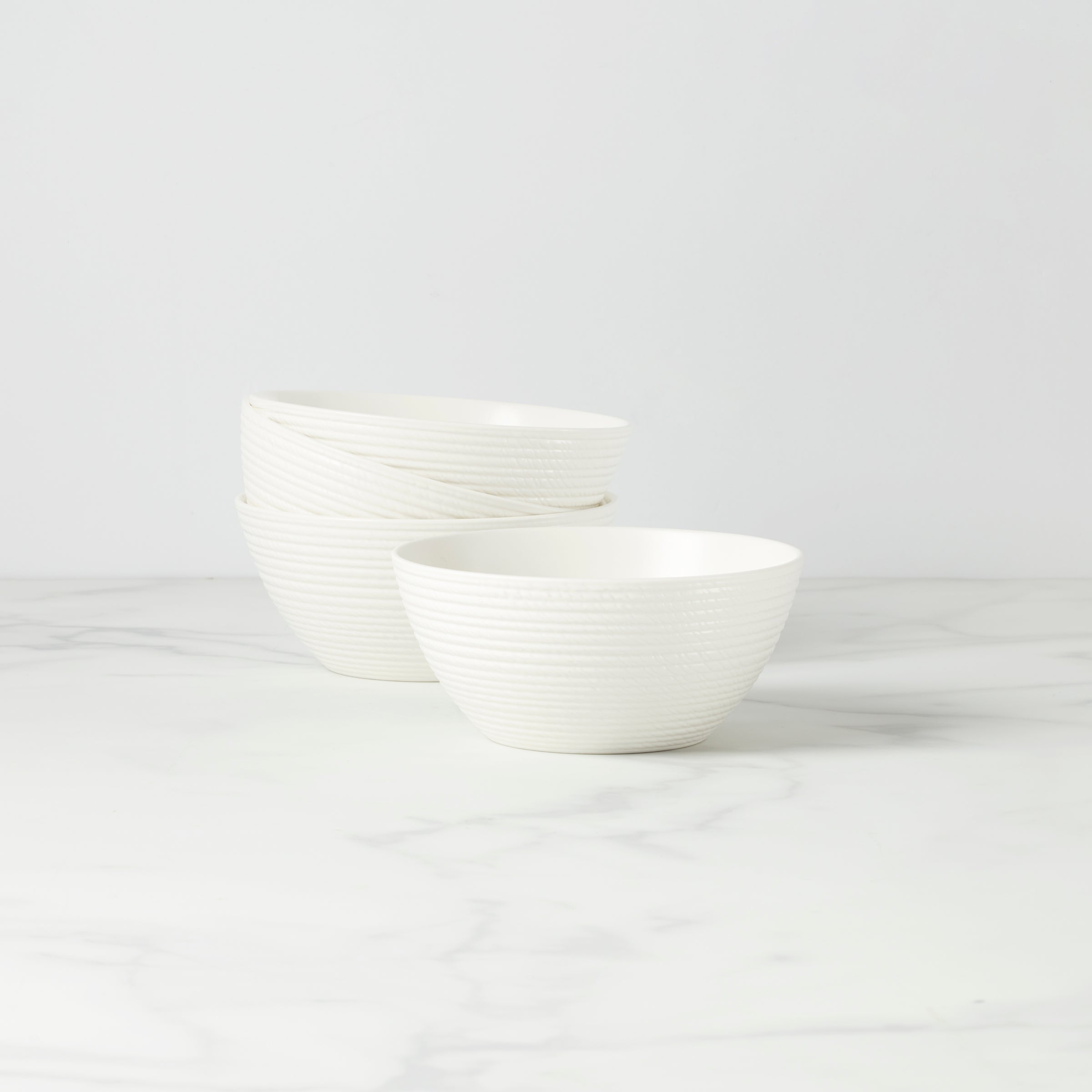 LX Collective White Fruit Bowls - Set of 4