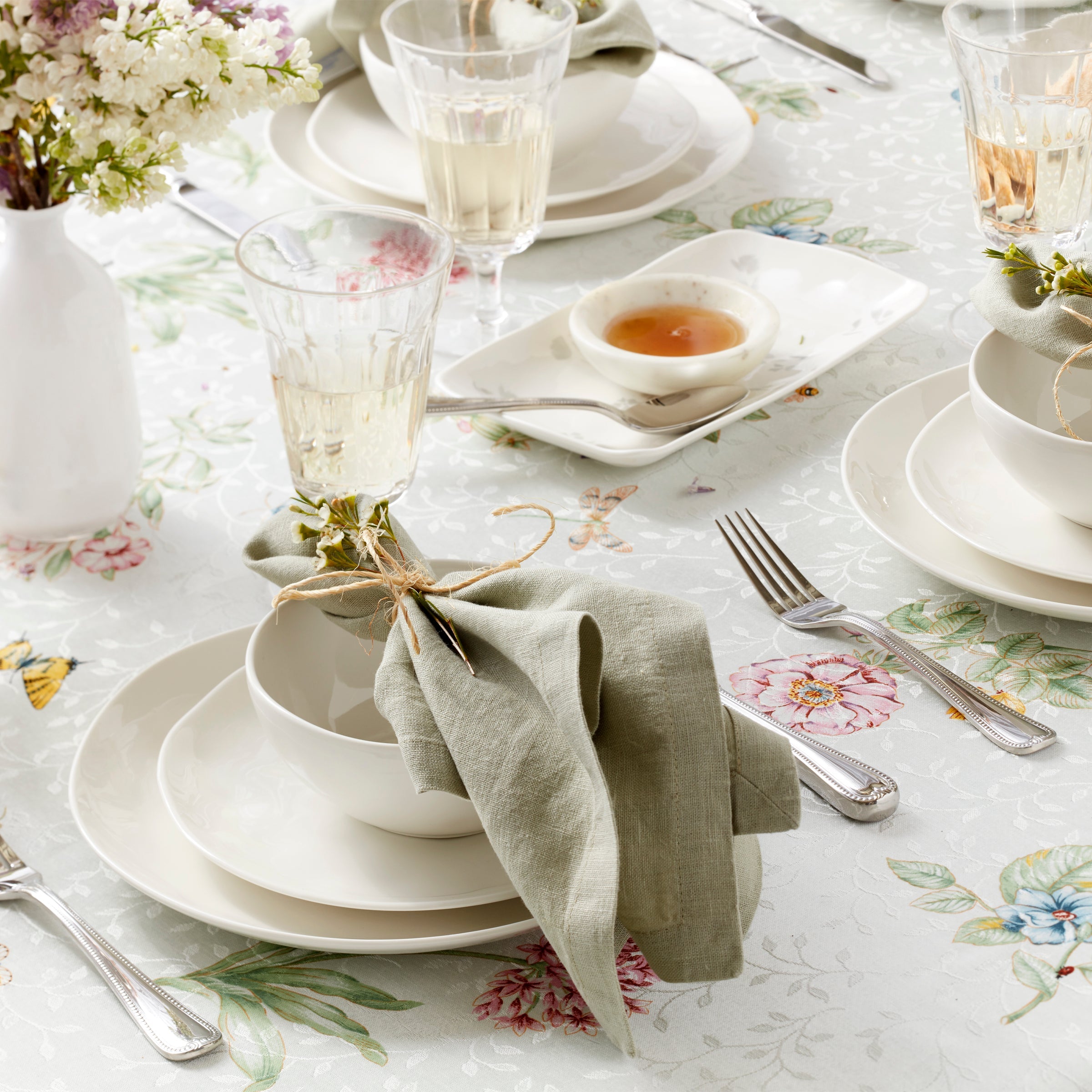 Bay Colors 12-Piece Dinnerware Set. White - Image 5