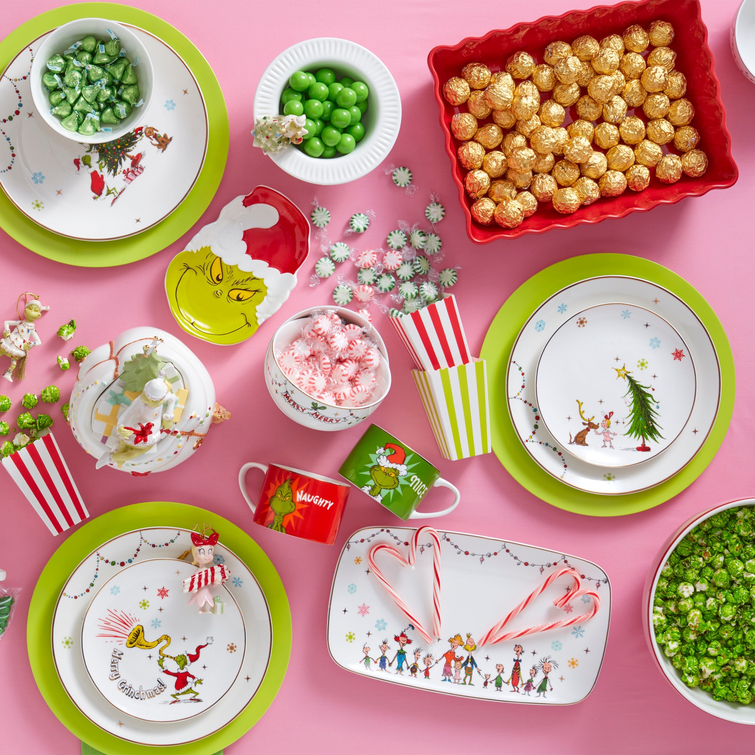 Merry Grinchmas 12-Piece Dinnerware Set - Image 6