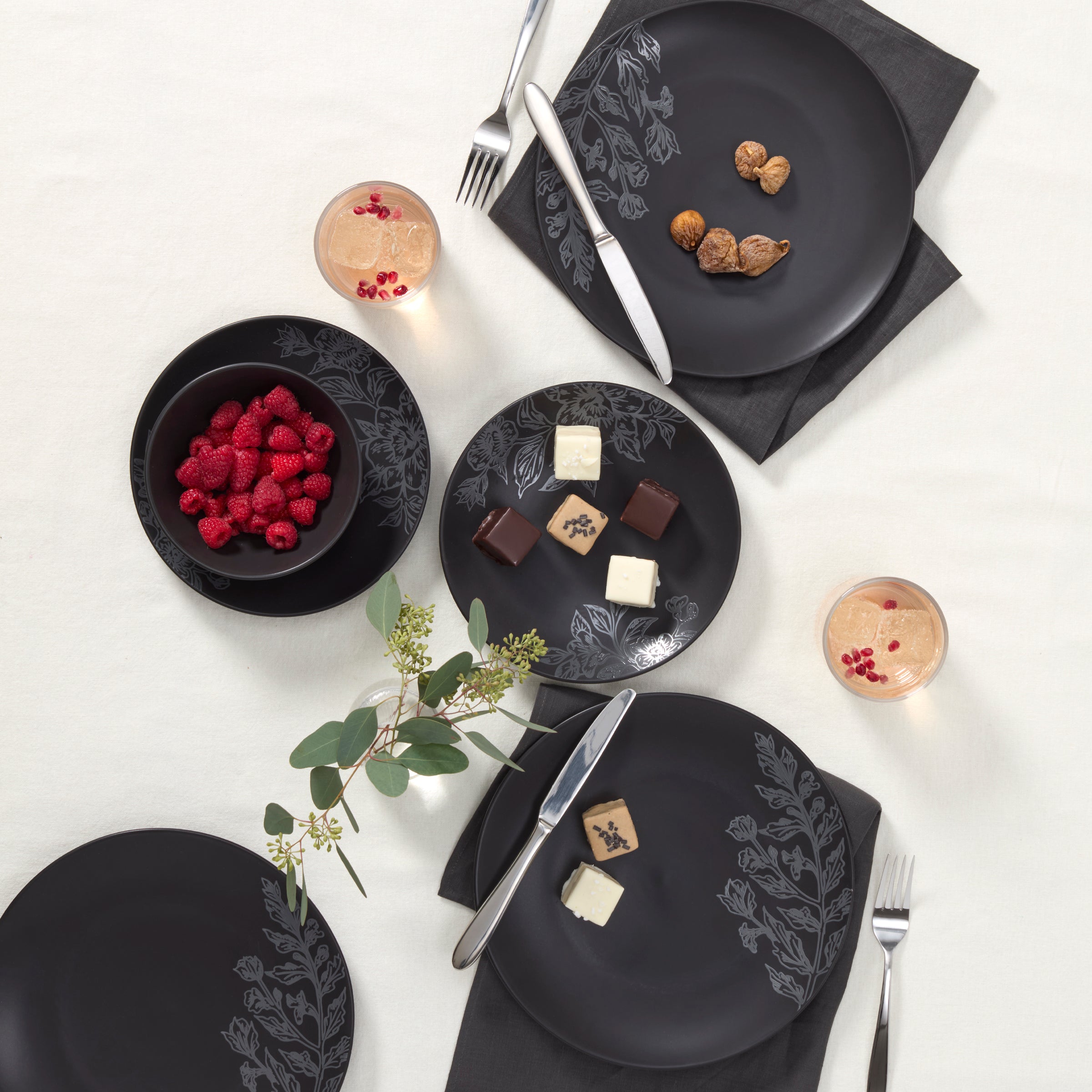 Roseto Charcoal 12-Piece Dinnerware Set - Image 3