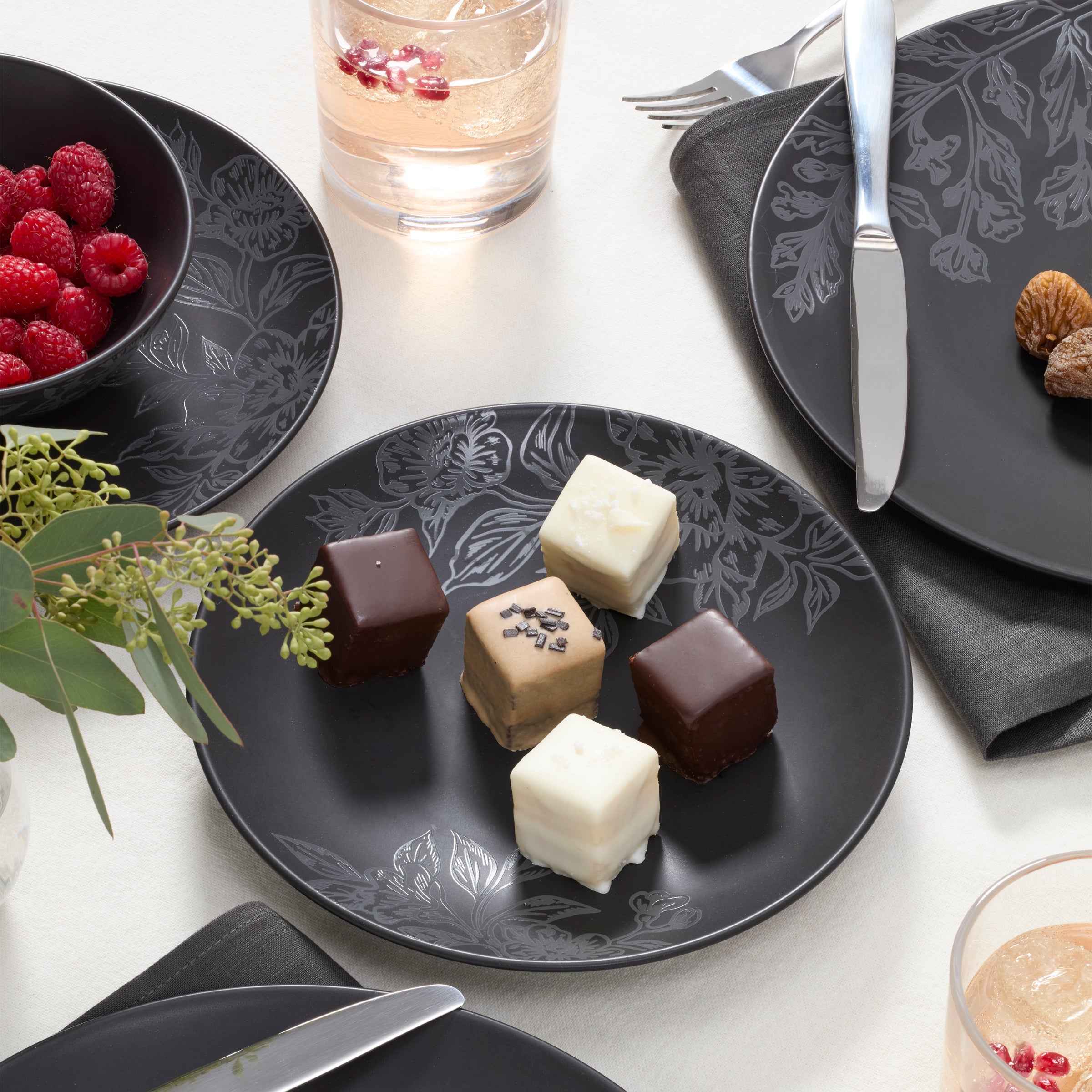 Roseto Charcoal 12-Piece Dinnerware Set - Image 5