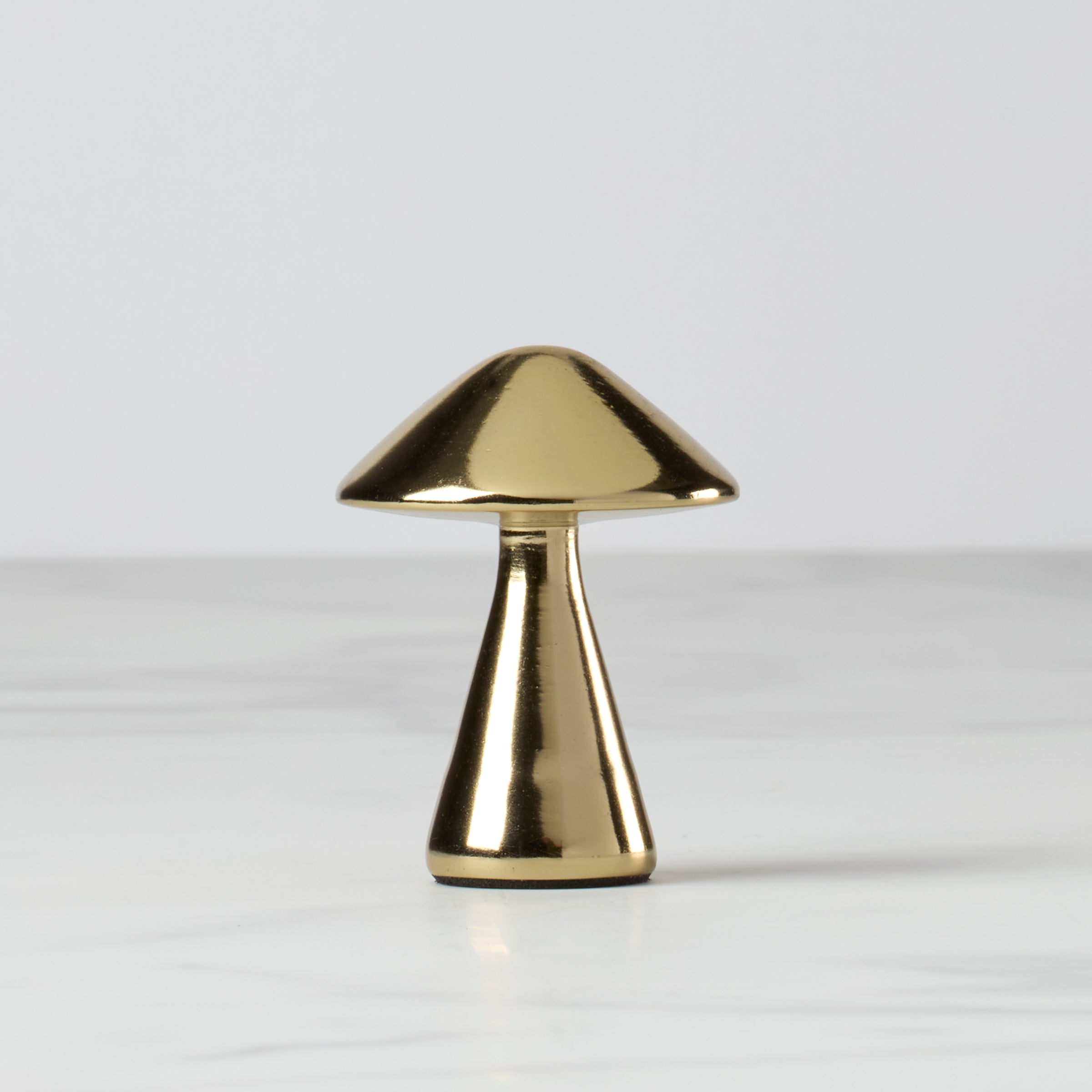 Gold Mushroom Placecard Holder - Image 2