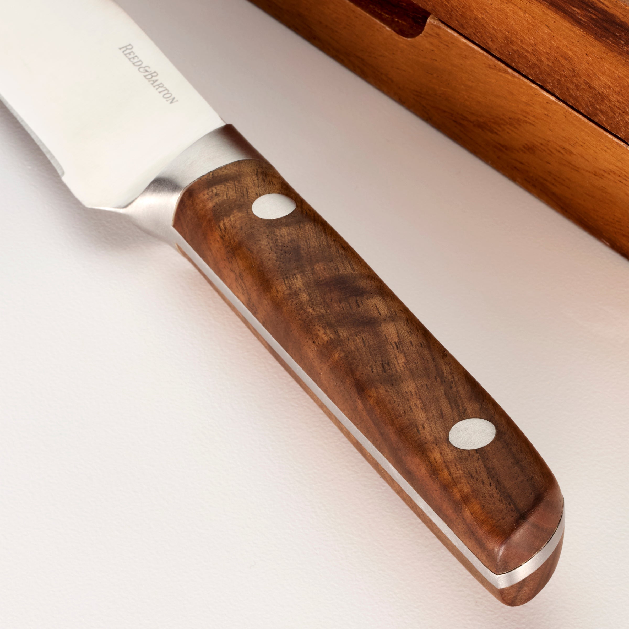 Asher 5 Piece Steak Knife Set With Storage Box - Image 4