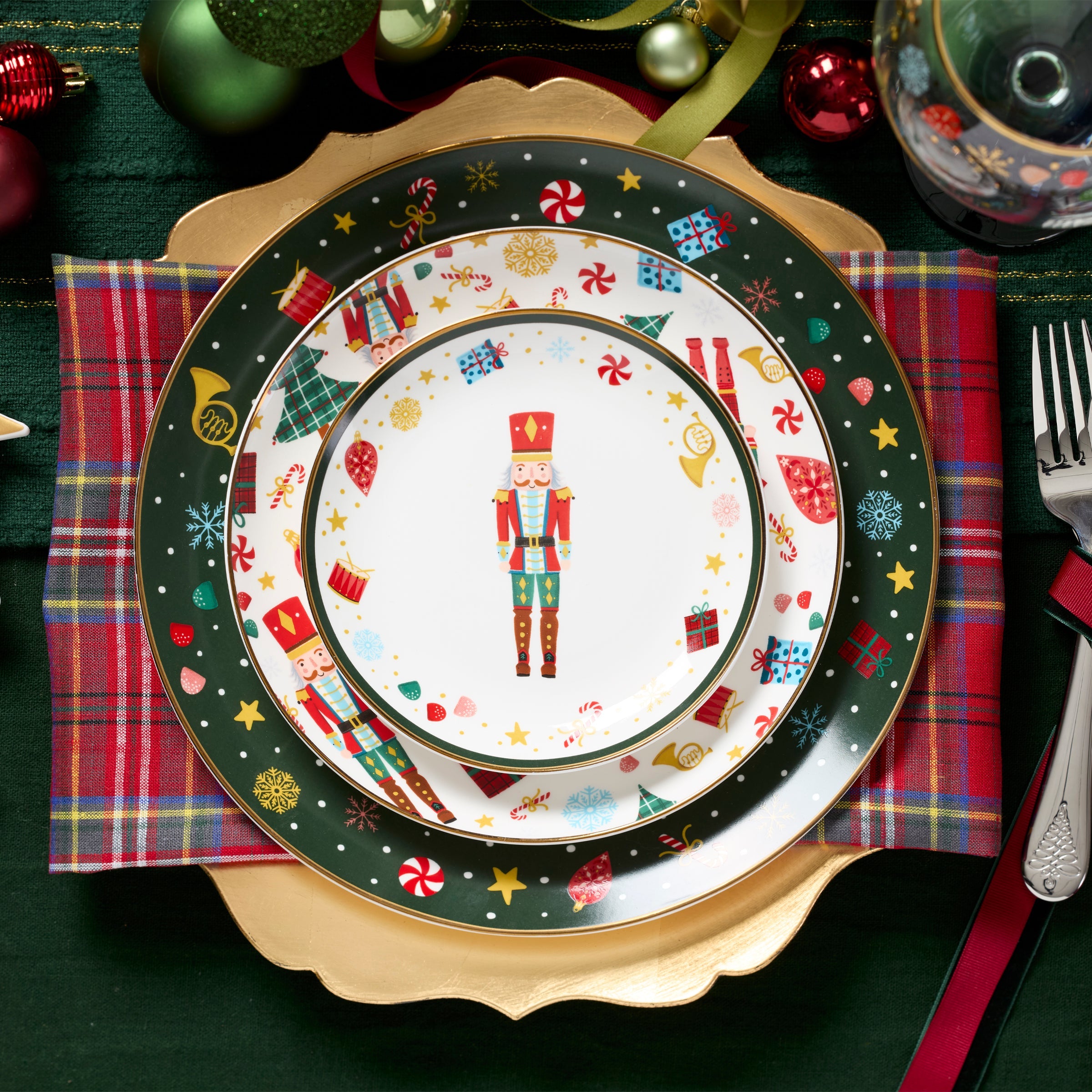 Nutcracker Ballet Tidbit Plates - Set of 4 - Image 3