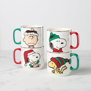 Snoopy Christmas Stacking Mugs - Set of 4