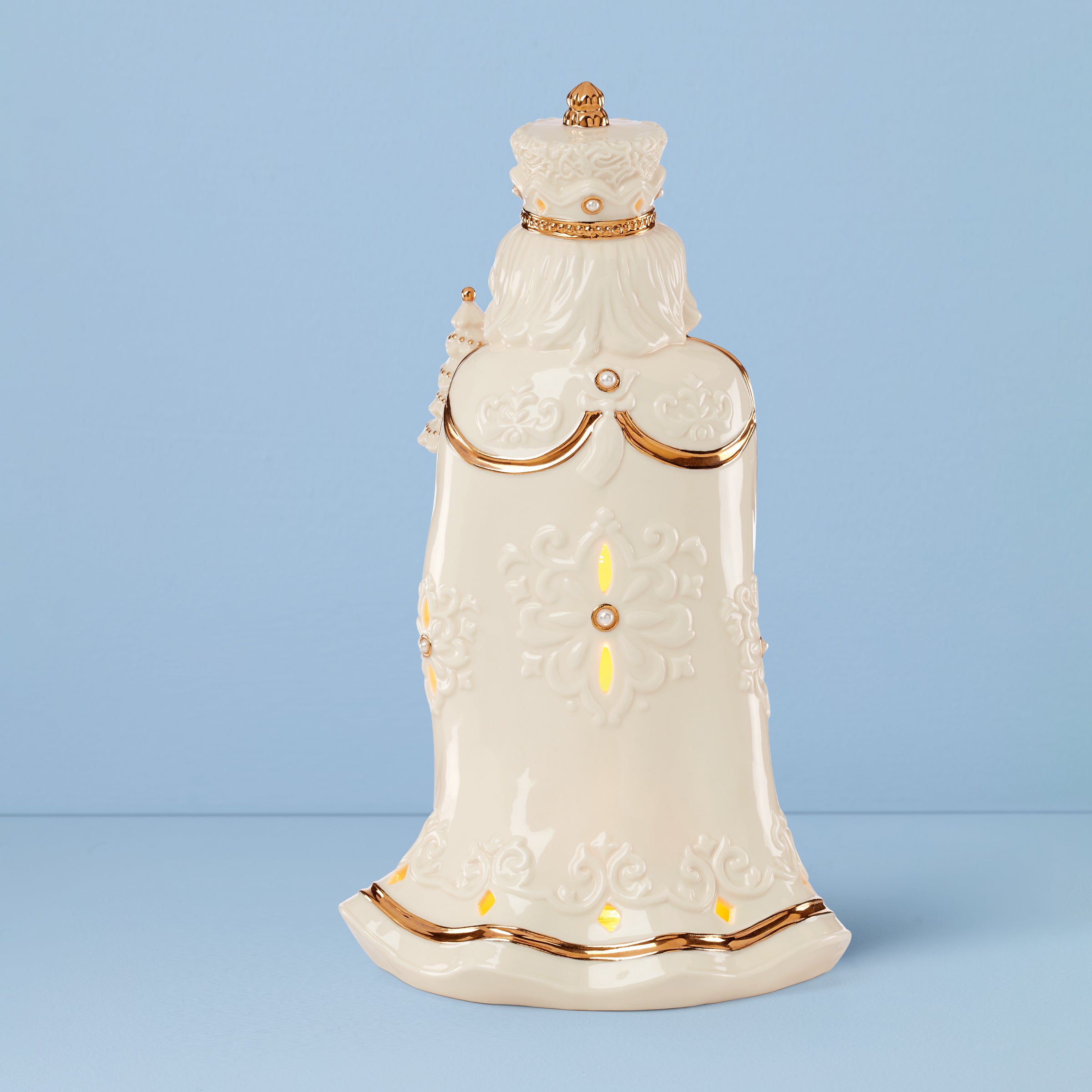 Florentine & Pearl Lit Nutcracker Figurine - Image 3