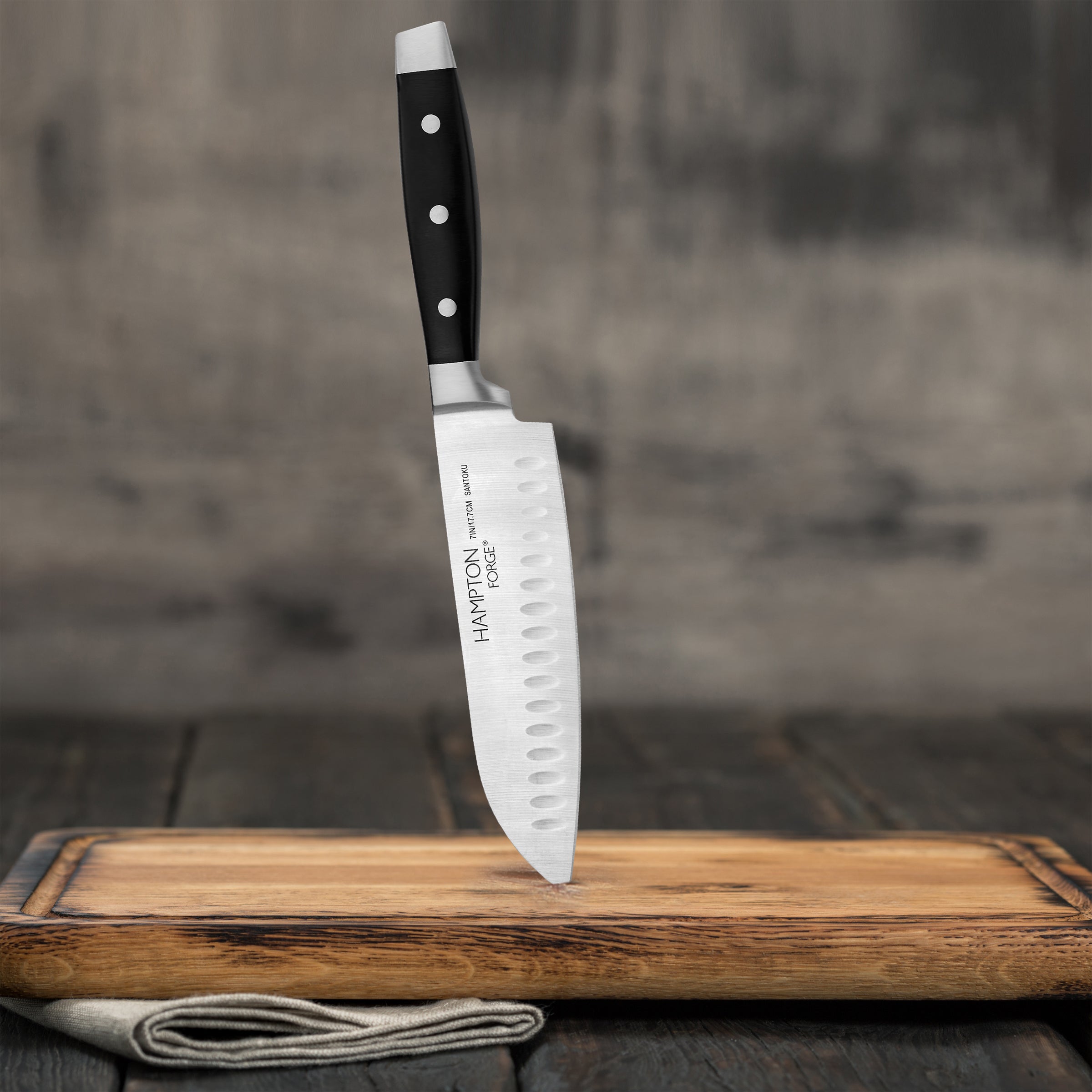Continental 7 Santoku with Blade Guard - Image 4