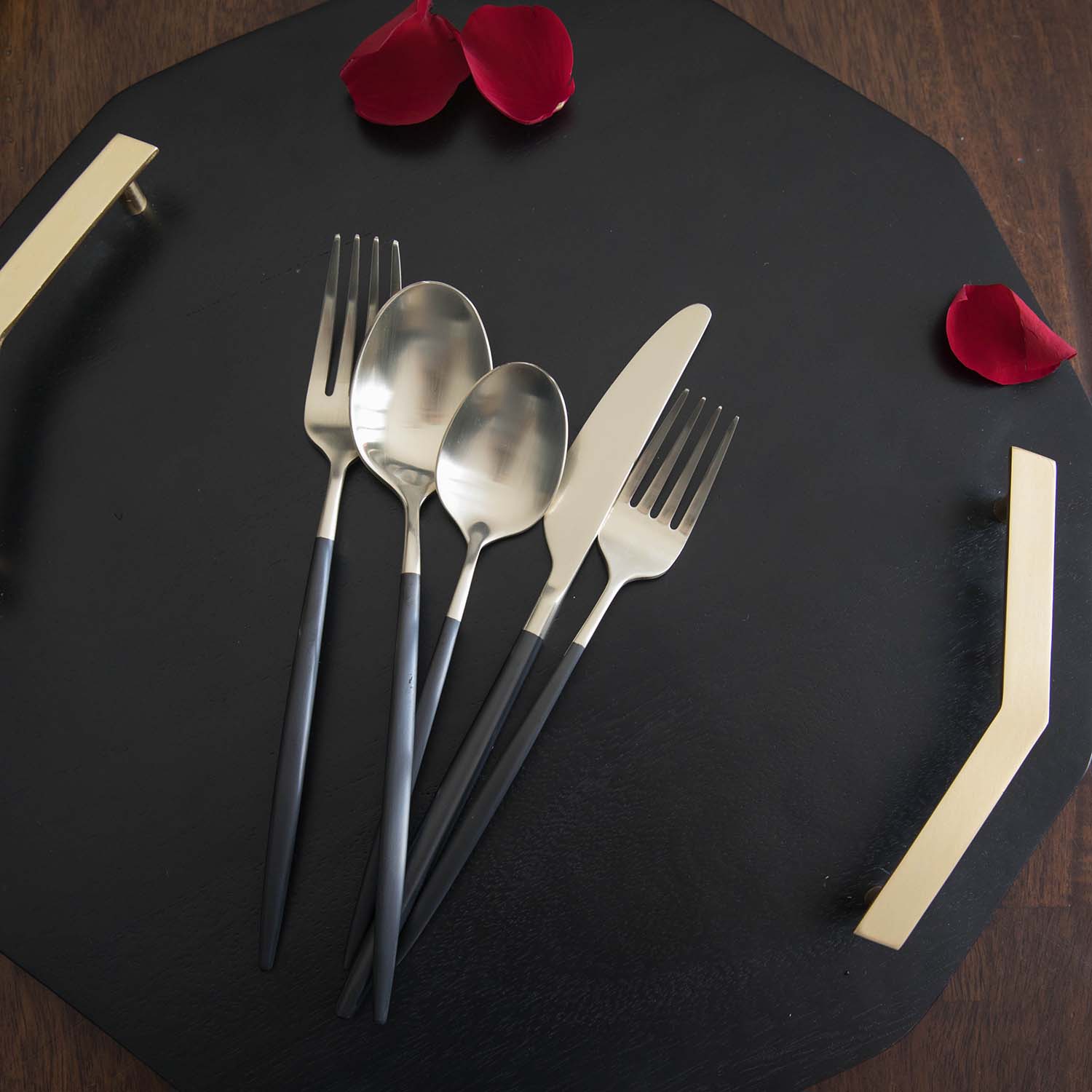 Gaze Black Champagne Satin 20 Piece Flatware Set - Image 3