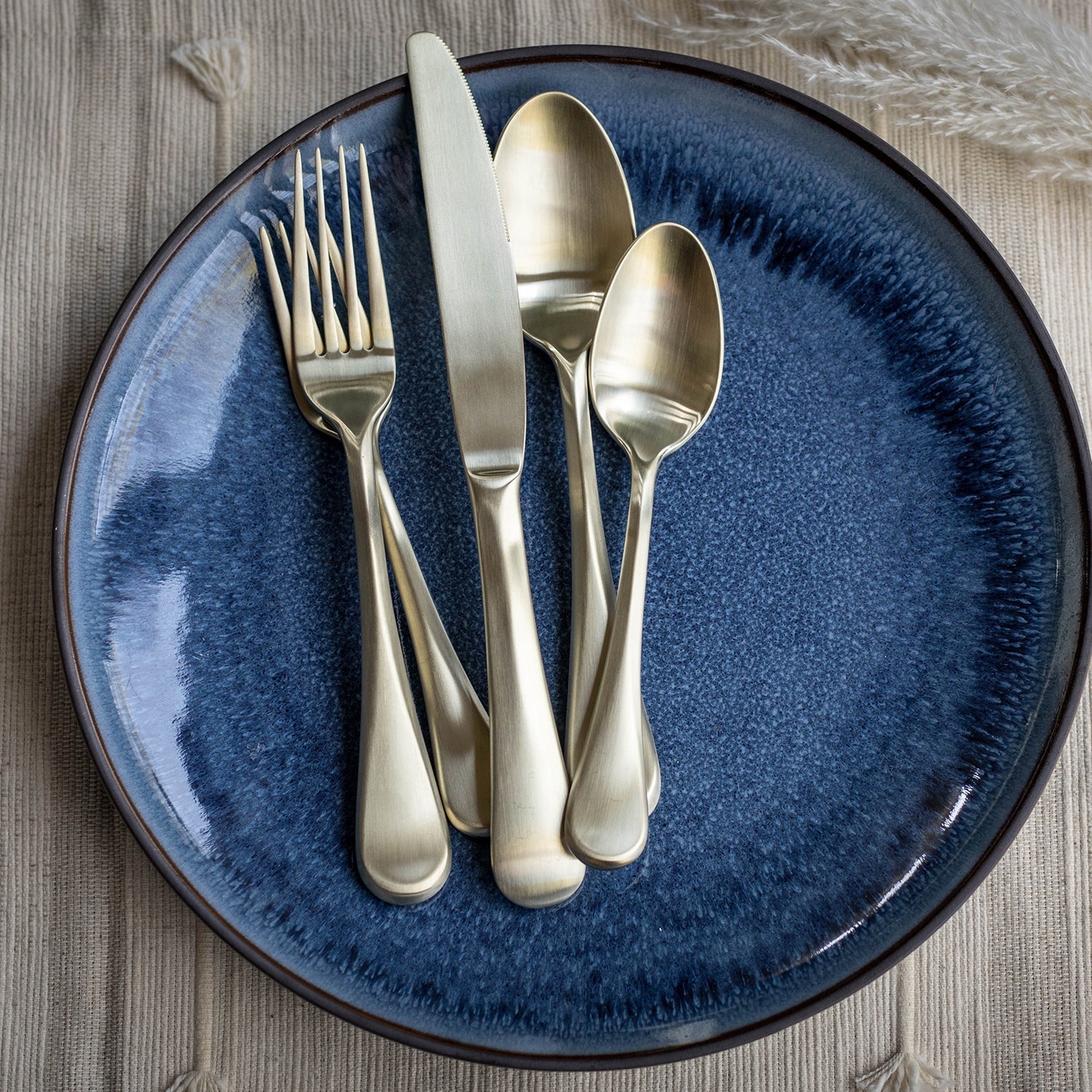 Eloquence Champagne Satin 20 Piece Flatware Set